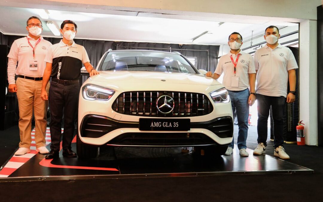 Welcome to the World’s Fastest Family: New Mercedes-AMG A 35 4MATIC Sedan dan New Mercedes – AMG GLA 35 4MATIC diperkenalkan di AMG Track Day 2021